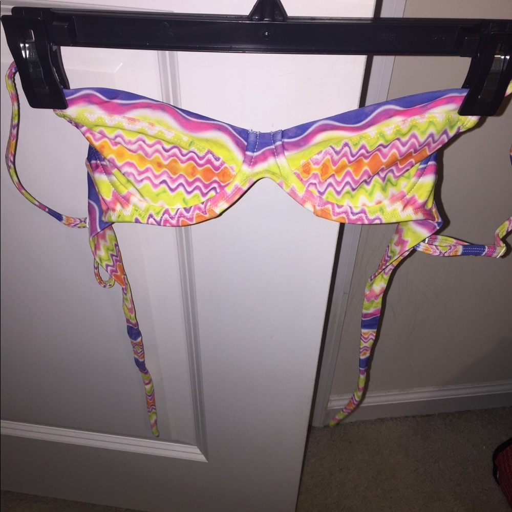 Moana Small Bikini Top